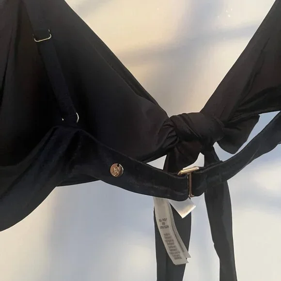 Victoria’s Secret Black Swim Bikini Top - Tie Front - NWT - Picture 6 of 6